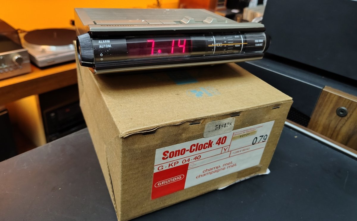 grundig-sonoclock40
